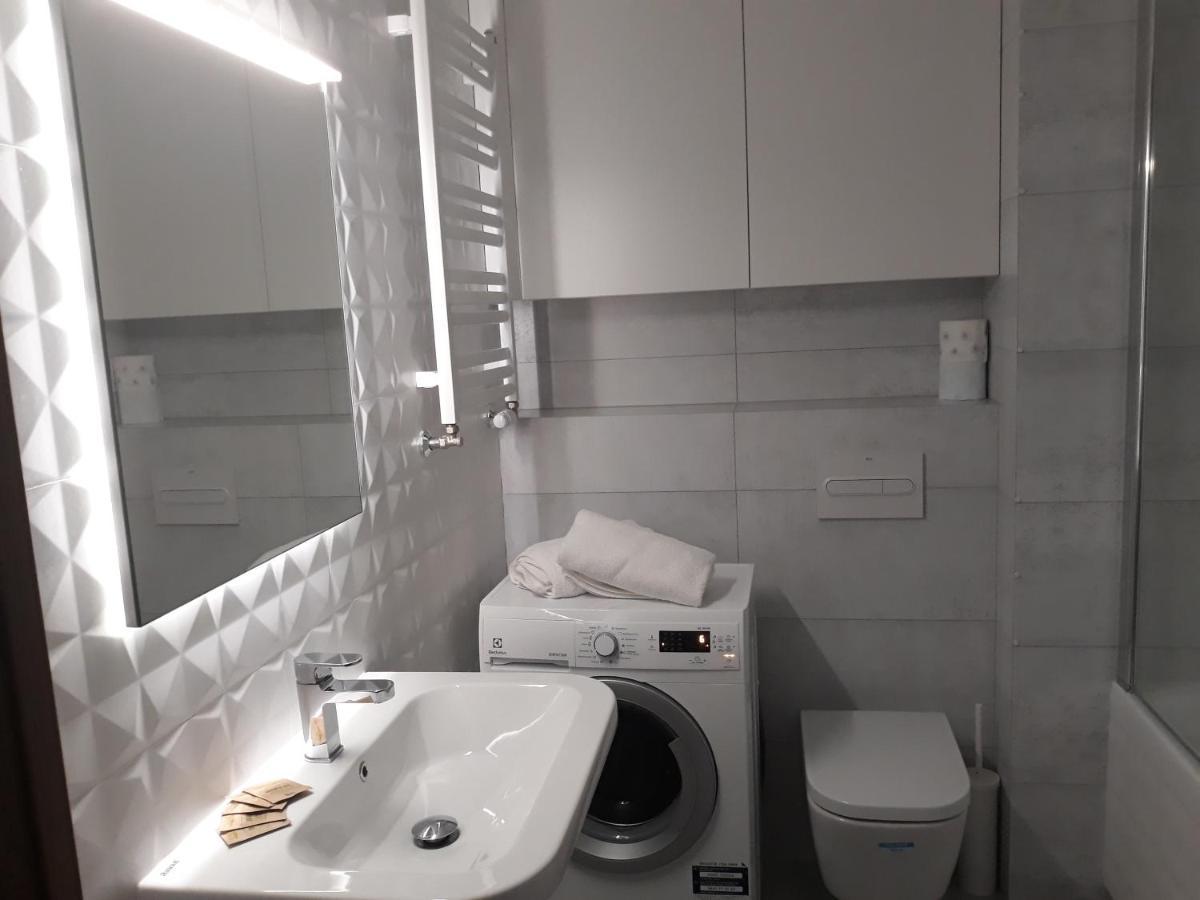 Mg Apartments Gieldowa Warszawa Eksteriør bilde